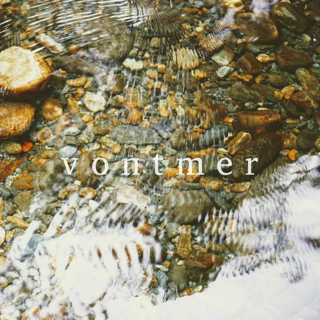 Her Heart Is Open as the Sky by Vontmer